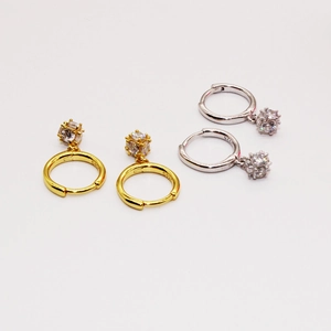 Créoles en argent sterling S925 avec boules en zircon en finitions or et argent