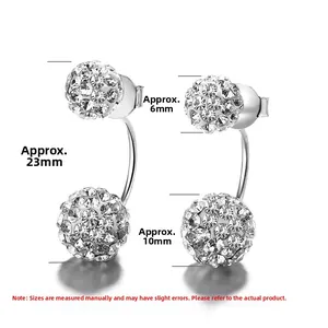 Dettaglio orecchini s925 argento a doppia sfera con diametri delle perle 6mm e 10mm
