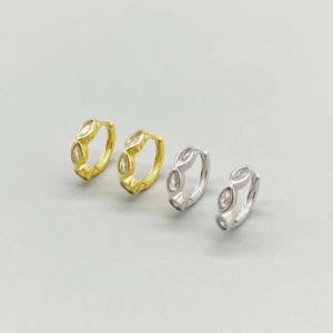 Boucles d'oreilles créoles S925 avec zircon marquise en finitions dorée et argentée