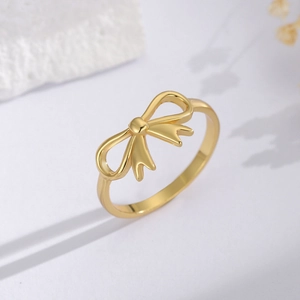 Anello a Fiocco in Argento Sterling S925 per Donna Placcato Oro Design Traforato Stile Minimalista Raffinati Gioielli Regalo di Compleanno