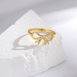 Elegante anello a fiocco in argento sterling S925 placcato oro con finitura lucida