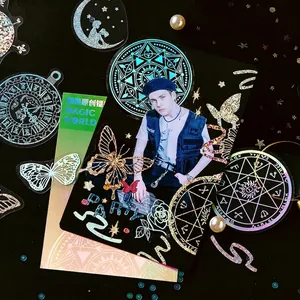 Lot de 45 stickers PET holographiques dorés, motifs magie et papillons pour scrapbooking