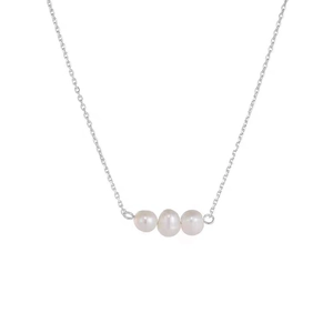 Minimalist 925 sterling silver necklace featuring three natural freshwater pearls on a chain