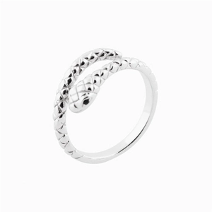Adjustable S925 sterling silver snake ring with textured scale patterns and open design