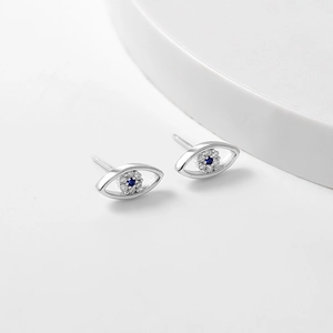 Boucles d'oreilles œil porte-bonheur en argent s925 avec cristaux bleus et blancs