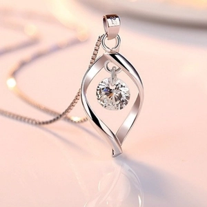 Elegant 925 Sterling Silver Twisted Leaf Pendant Necklace For Women Fashion White Gold Plated Rhinestone Clavicle Chain Jewelry Gift