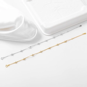 Elegant S925 sterling silver four-point star bracelets in gold and silver finishes