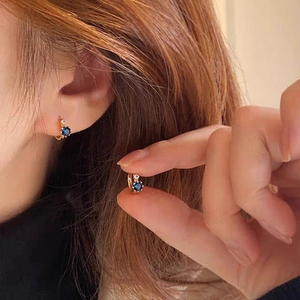 Boucles d'oreilles planète en argent S925 et or 18K avec pierres bleu saphir