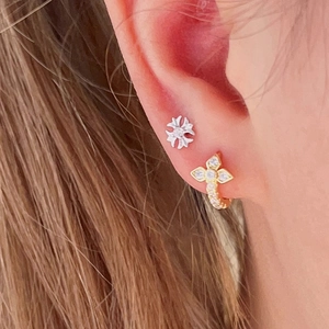 S925 Sterling Silber Kreuz Creolen mit Sternstecker und funkelnden Zirkonia Steinen
