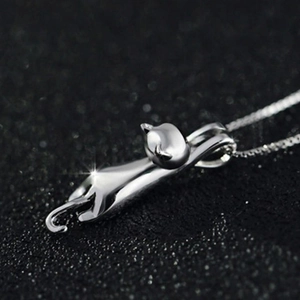 Minimalistische S925 Sterling Silber Katzen-Halskette mit poliertem Finish für Damen