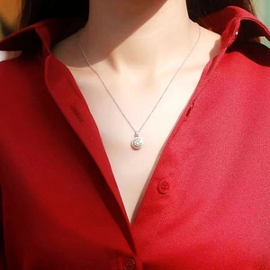 Exquisite S925 sterling silver halo necklace with round zircon pendant on model