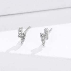 Boucles d'oreilles éclair en argent sterling S925 avec zircons cubiques brillants
