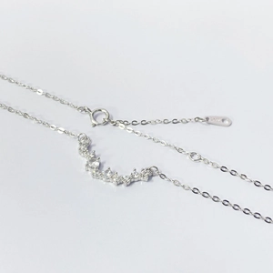 Elegant S925 sterling silver smiling necklace with sparkling irregular diamonds pendant