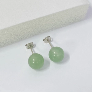 S925 sterling silver stud earrings featuring round green aventurine gemstone beads