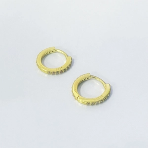 Minimalist S925 sterling silver gold hoop earrings with sparkling cubic zirconia inlay