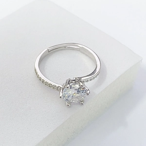 Adjustable S925 sterling silver ring with six-prong brilliant round cubic zirconia