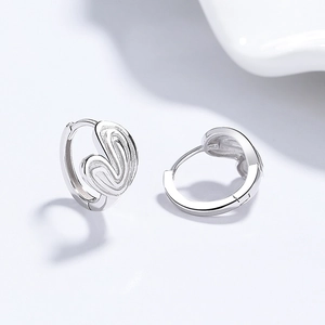 Elegant 925 sterling silver heart hoop earrings with wavy texture on light blue backdrop