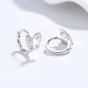 Boucles d'oreilles papillon en argent 925 avec zircons et texture brossée fine