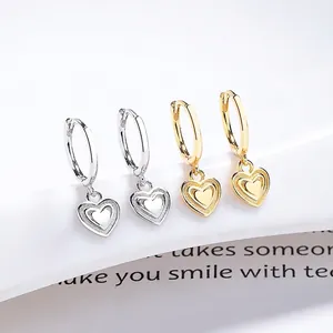 Orecchini a Cerchio a Cuore in Argento Sterling 925 per Donna Eleganti Ciondoli a Cuore Lucidati e Satinati Regalo Gioielli