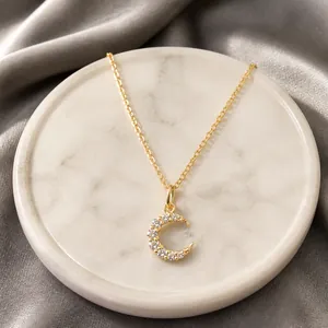 Minimalist S925 sterling silver crescent moon pendant necklace with sparkling zircons