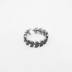Retro S925 sterling silver leaf ring with adjustable open band and oxidized finish