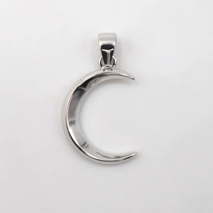 Polished S925 sterling silver crescent moon pendant necklace with a minimalist mirror finish
