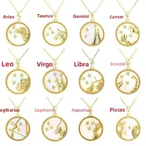 Collection de 12 colliers constellations dorés avec incrustations en nacre