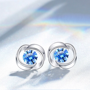 S925 sterling silver clover stud earrings with brilliant blue zircons in a modern design