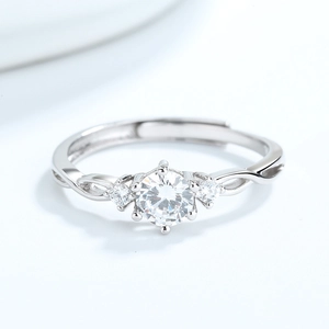 Elegante anello di coppia in argento 925 con zircone a sei griffe e design a treccia