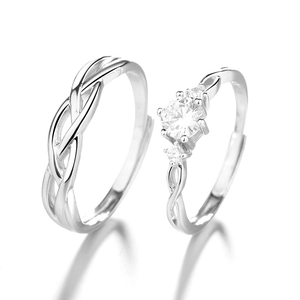 Set anelli di coppia minimalisti in argento 925 con zirconi e design a intreccio
