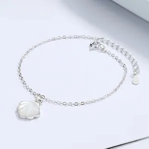 Detailed close-up of 925 sterling silver lobster clasp with S925 engraved hallmark