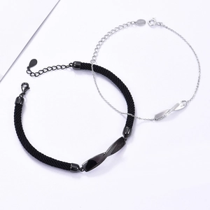 Set di bracciali per coppia Mobius in argento S925 con corda intrecciata e zirconi