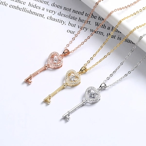 S925 Sterling Silber Herz Schlüssel Halsketten mit tanzenden Steinen in Silber Gold Roségold