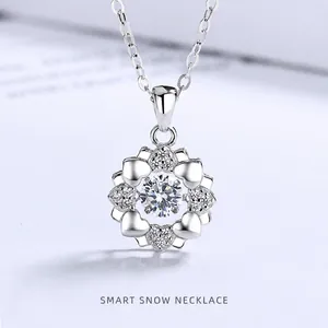 Funkelnde S925 Sterling Silber Schneeflocken Halskette mit beweglichem Hauptstein