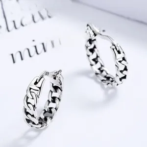 Macro di orecchini a cerchio in argento sterling 925 con trama a catena vintage