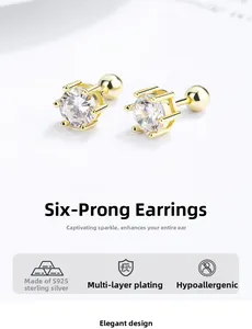 Makroaufnahme von 925er Sterling Silber Gold Ohrstecker mit Zirkonia und Schraubverschluss
