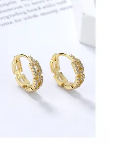 Detailed view of 18K gold S925 silver chain hoop earrings with micro-paved zircons
