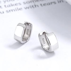 Minimalist 925 sterling silver geometric rectangular hoop earrings with polished finish