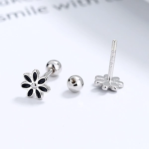 S925 sterling silver daisy stud earrings with black enamel petals and screw back closure