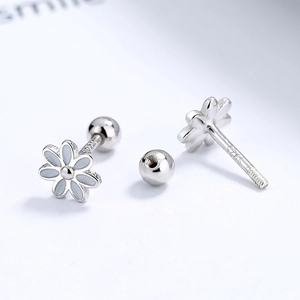 S925 Sterling Silver daisy flower screw-back earrings with light blue enamel finish