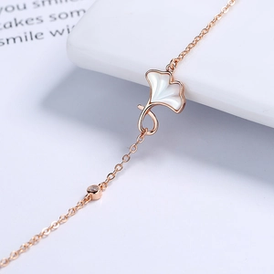 Elegant 925 sterling silver ginkgo leaf bracelet with white mother of pearl and zircon