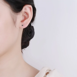S925 silver square emerald zircon stud earrings for women in minimalist screw style