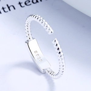 Minimalist 925 sterling silver twist ring with rectangular plate and adjustable band