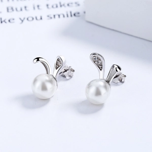 S925 sterling silver bunny pearl stud earrings with sparkling cubic zirconia accents