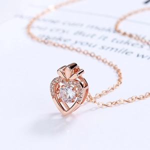 Elegante roségouden S925 zilveren ketting met dansend harthanger en zirkonia steen