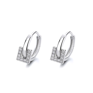 Boucles d'oreilles créoles en argent 925 avec breloques carrées et zircons micro-sertis