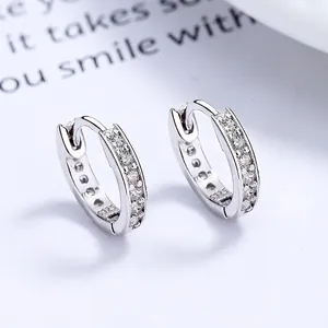 Boucles d'Oreilles Créoles Minimalistes en Argent Sterling S925 Avec Strass pour Femmes Boucles d'Oreilles Huggie Mode