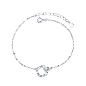 Minimalist S925 sterling silver Mobius ring bracelet with interlocking square and zircon