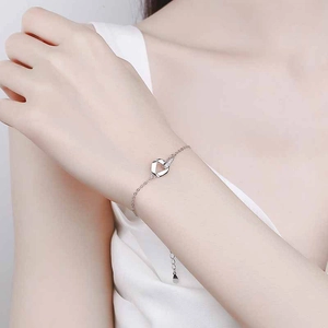 925 silver Mobius heart bracelet for women with zircon inlay and adjustable link chain