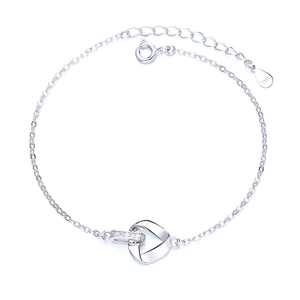 Minimalist S925 sterling silver Mobius bracelet with interlocking diamond rings